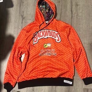 Orange hoodie 
Xxl
Obo